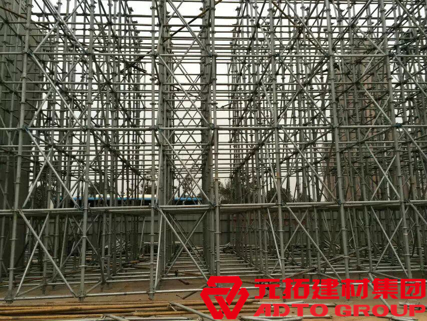 新型盤扣式腳手架與傳統(tǒng)腳手架有何區(qū)別？